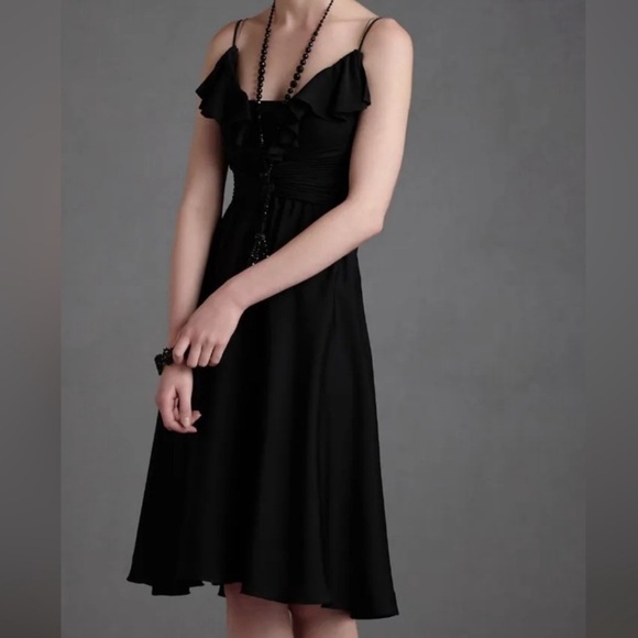 Anthropologie Dresses & Skirts - Anthropoligie Quillaree Black Ruched Sweetheart Midi Dress